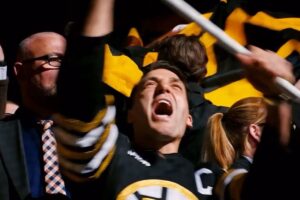 Bruins Dominate Panthers in Intense Game 1 Playoff Clash