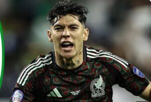 "Mexico Secures 1-0 Victory Against Jamaica in Copa America 2024 Opener Despite Injury Setback"